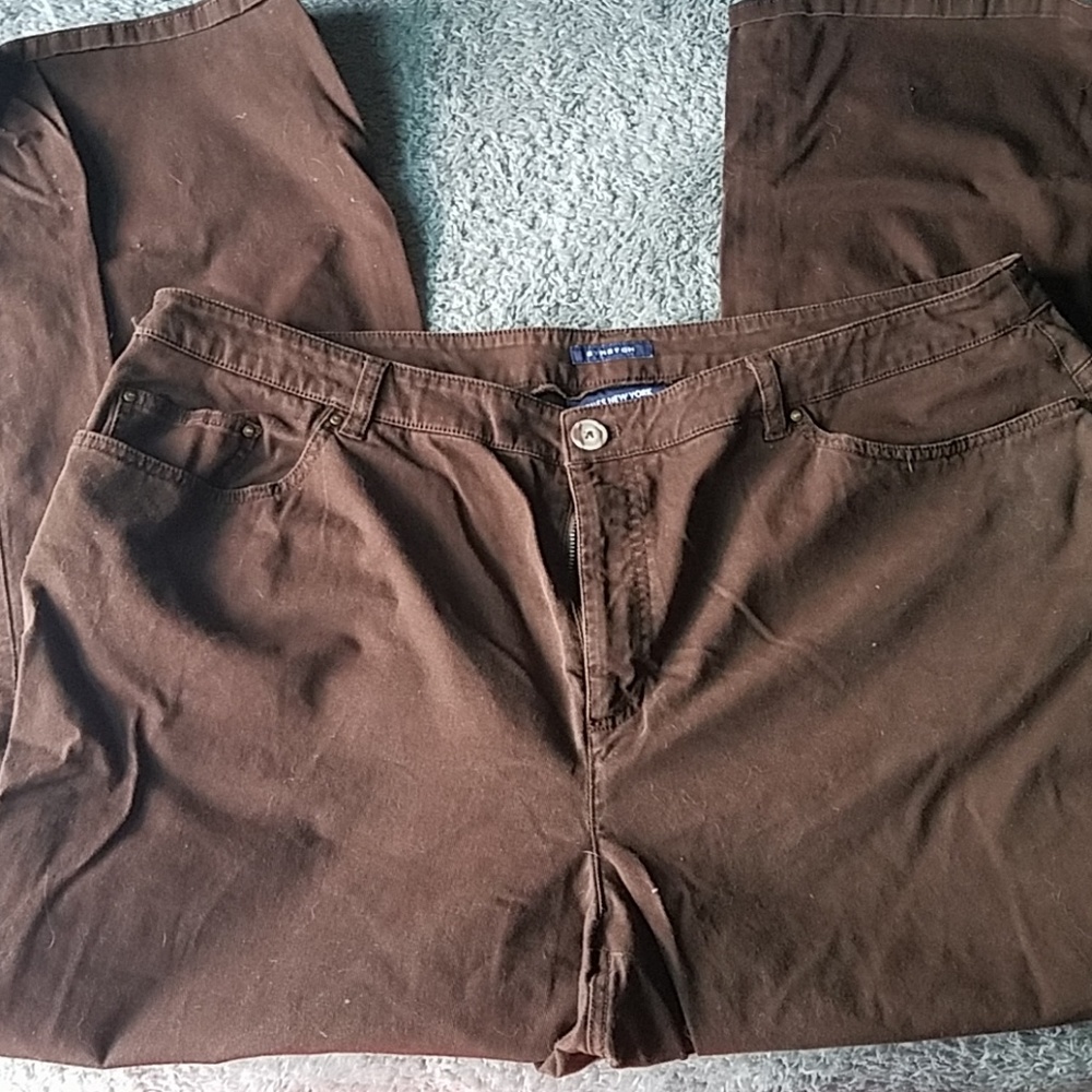Jones New York brown jeans size 22w